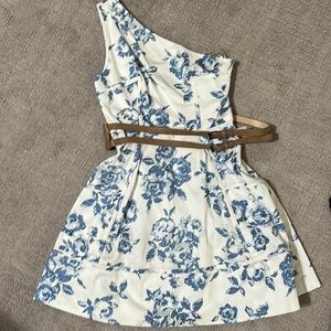 Blue and white One sleeve dress